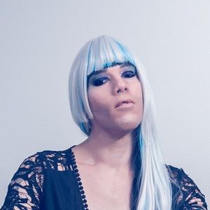 Meet your Posher, River